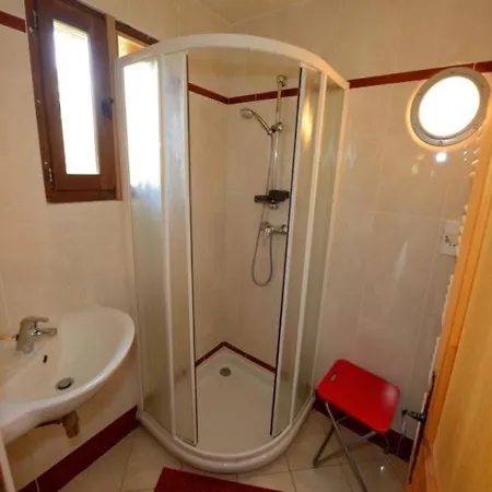 Chalet Confortable, Vue Montagnes - 9 Pers. Chalet *